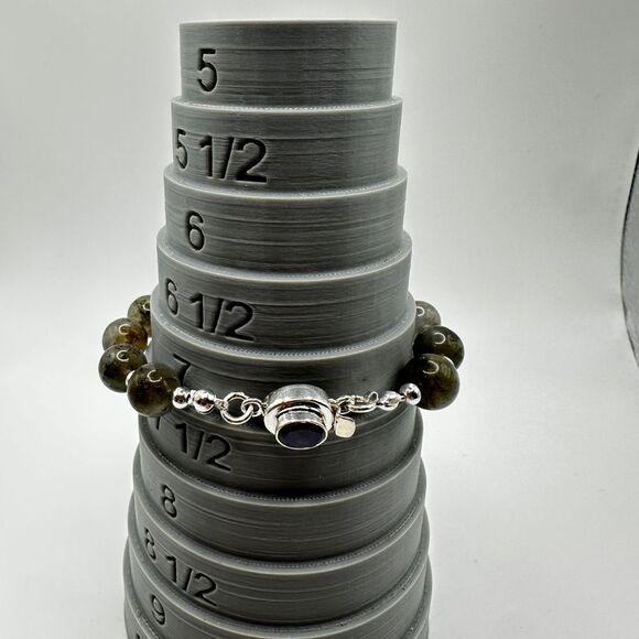 NWOT Stunning 10mm Labradorite and 925 accent beaded bracelet w/ faceted clasp! - Picture 9 of 9